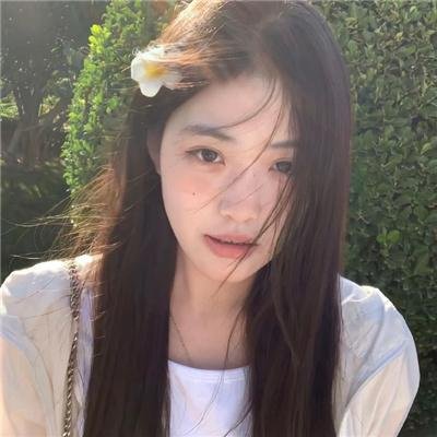 她嫁了个警察